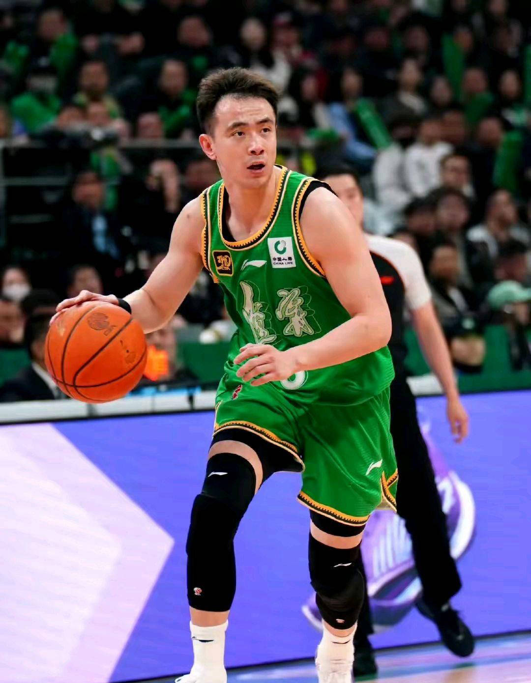 赛后CBA季后赛焦点战，斯图加特止住颓势，态度坚定，训练强度明显提升