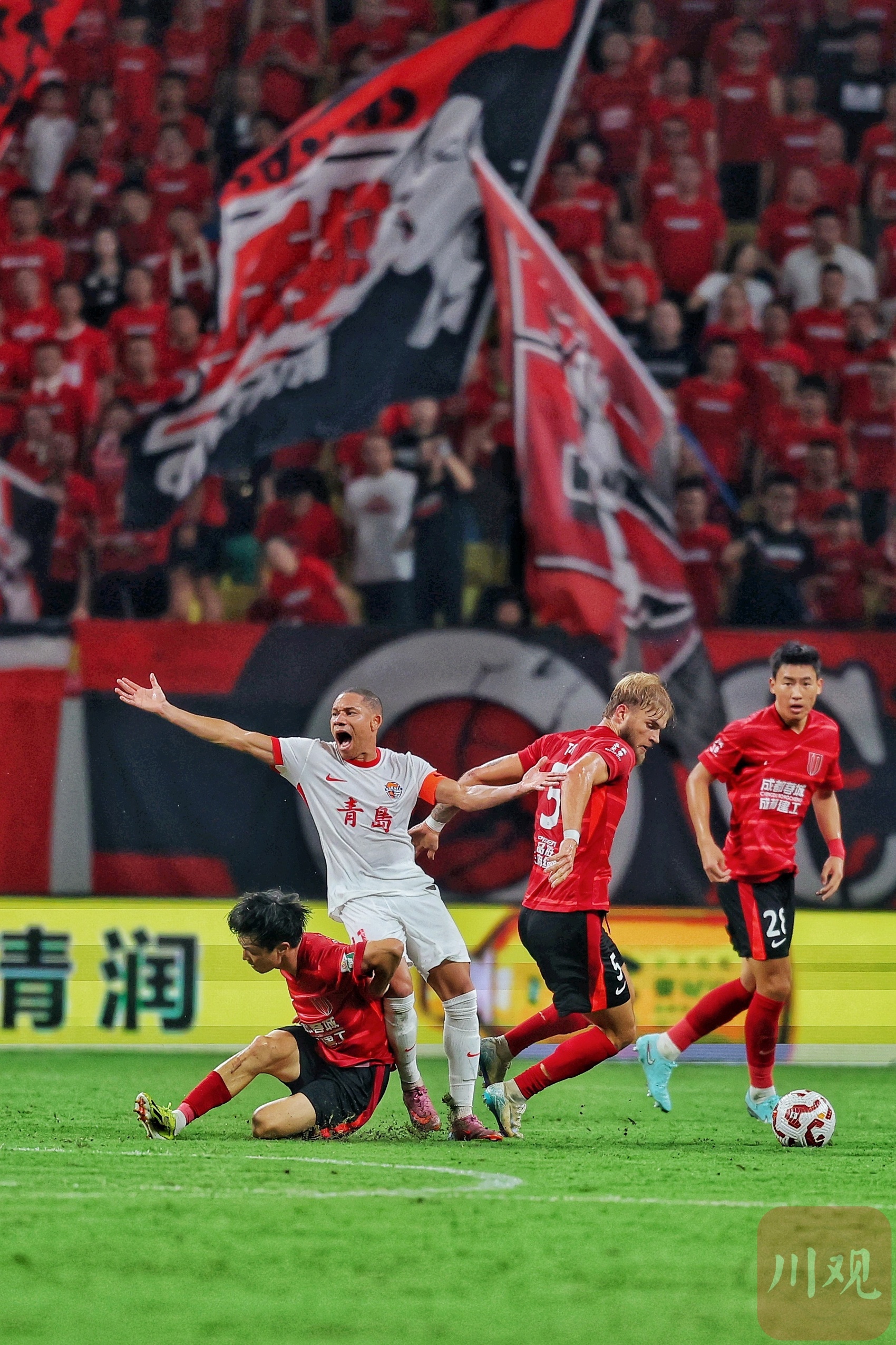 里程碑夜成都蓉城刷新队史纪录，西甲国际比赛日刷纪录，信心回归，医务组通报恢复的简单介绍-9体育