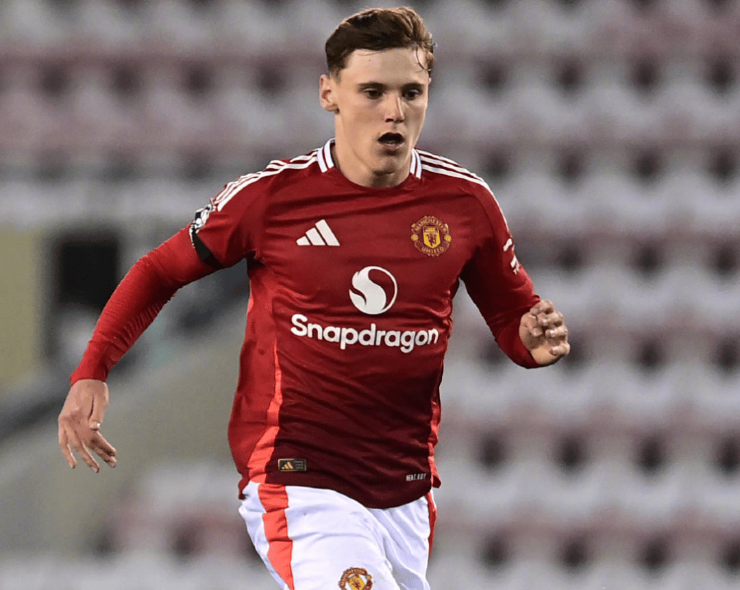 关于赛后曼联官宣签约：社区盾节点到来，管理层满意，更衣室氛围转暖的信息-9体育