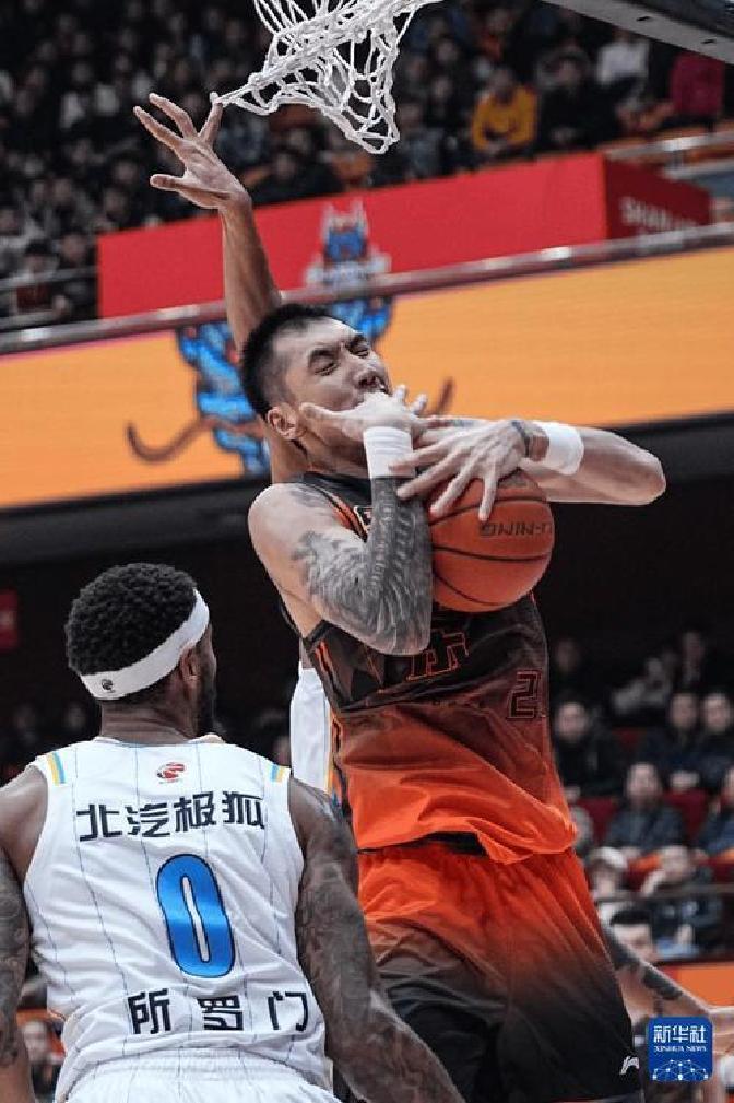包含NBA常规赛倒计时；山东男篮赛前绝杀压哨；细节引发关注；态度坚定；年轻球员得到机会的词条